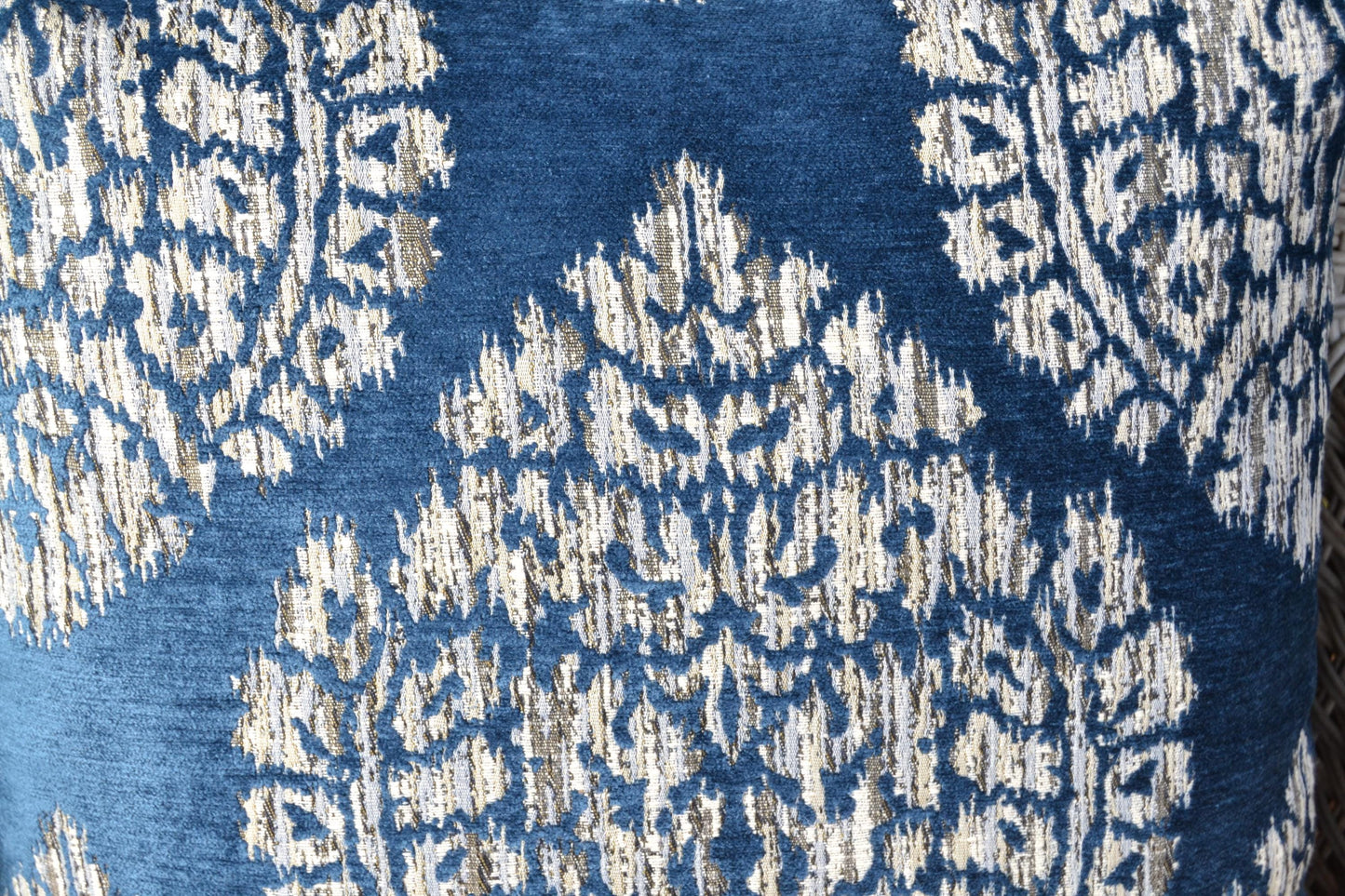 LUCCA - Handmade cushion cover in blue, indigo chenille fabric.