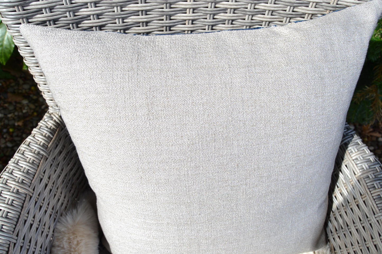 LUCCA - Handmade cushion cover in blue, indigo chenille fabric.