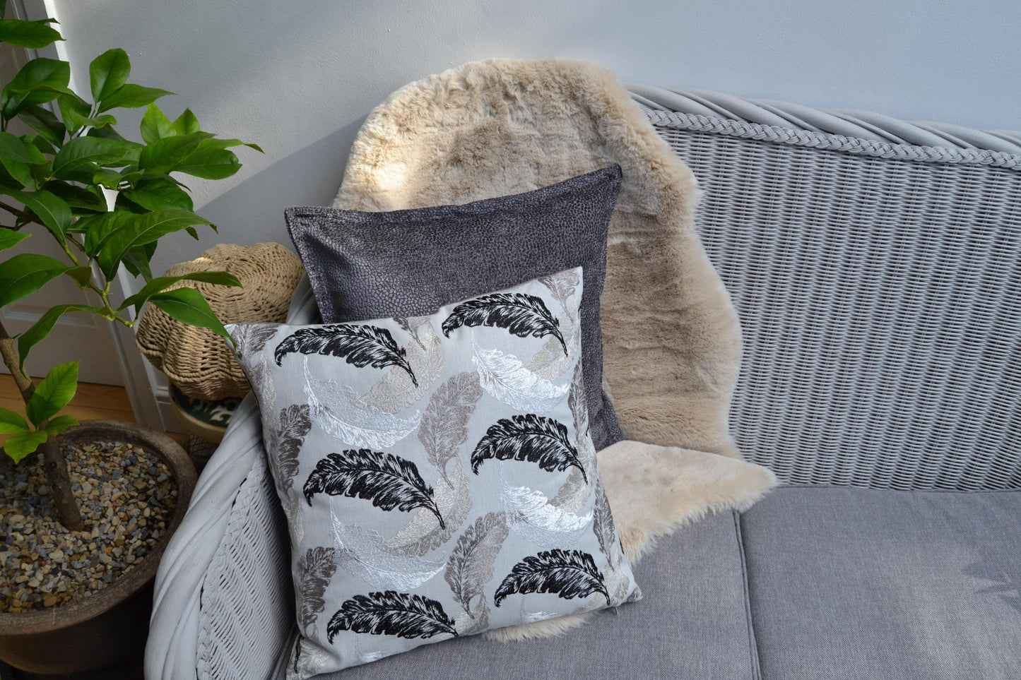 MILO - Chenille Cushion Cover – Oxford Edge, Concealed Zip, Chenille Fabric, handmade