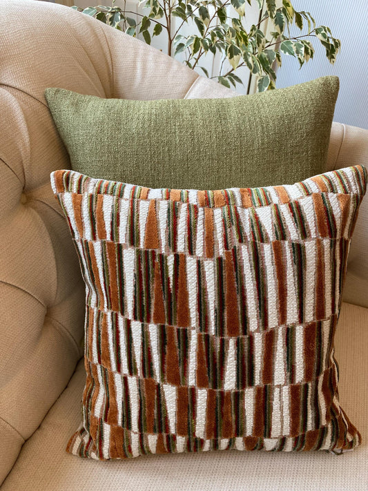 MILENA - Vibrant and contemporary chenille handmade cushion cover.