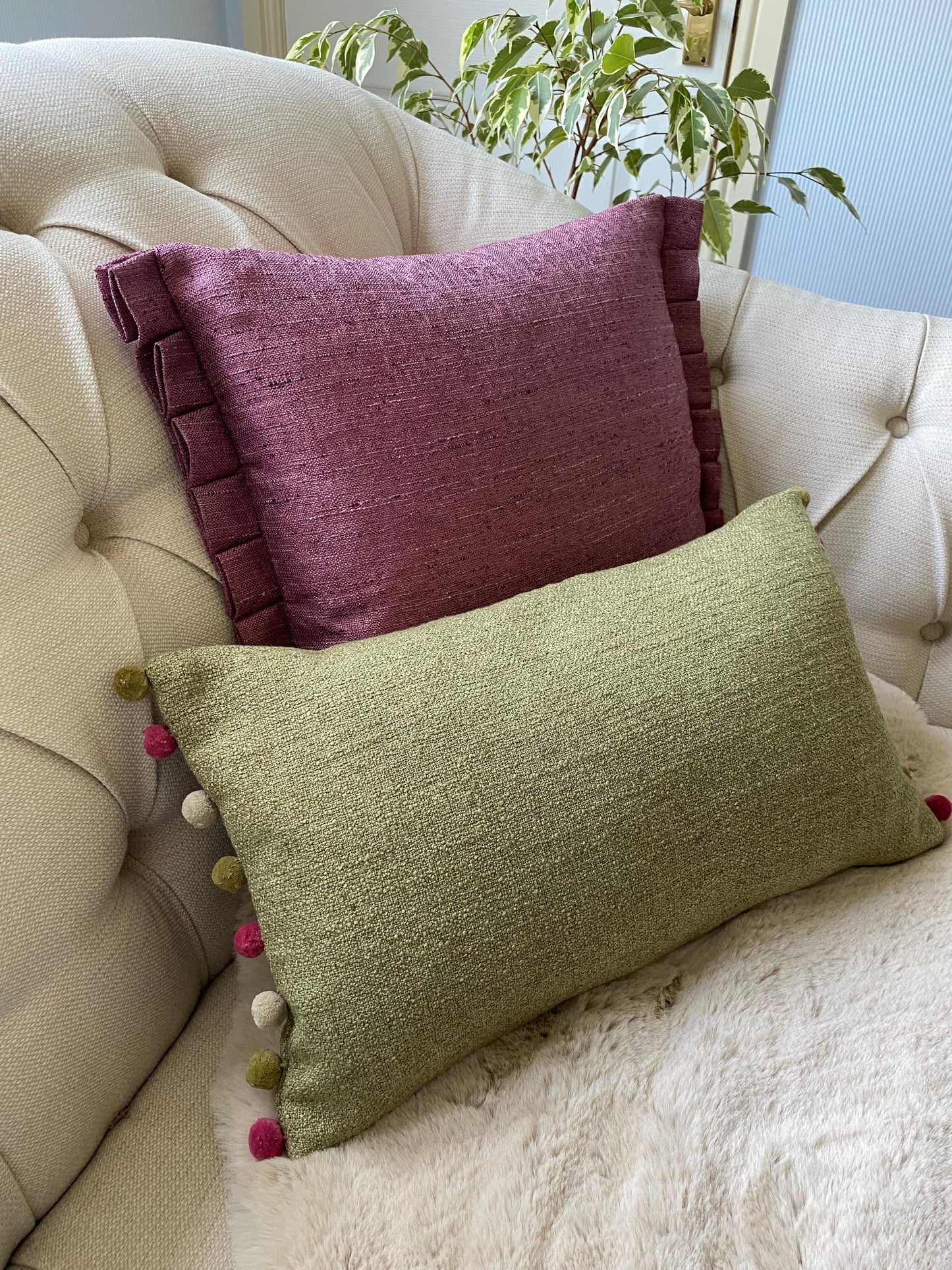 CLAVELL Handmade pink cushion cover with knife pleat detail. UK