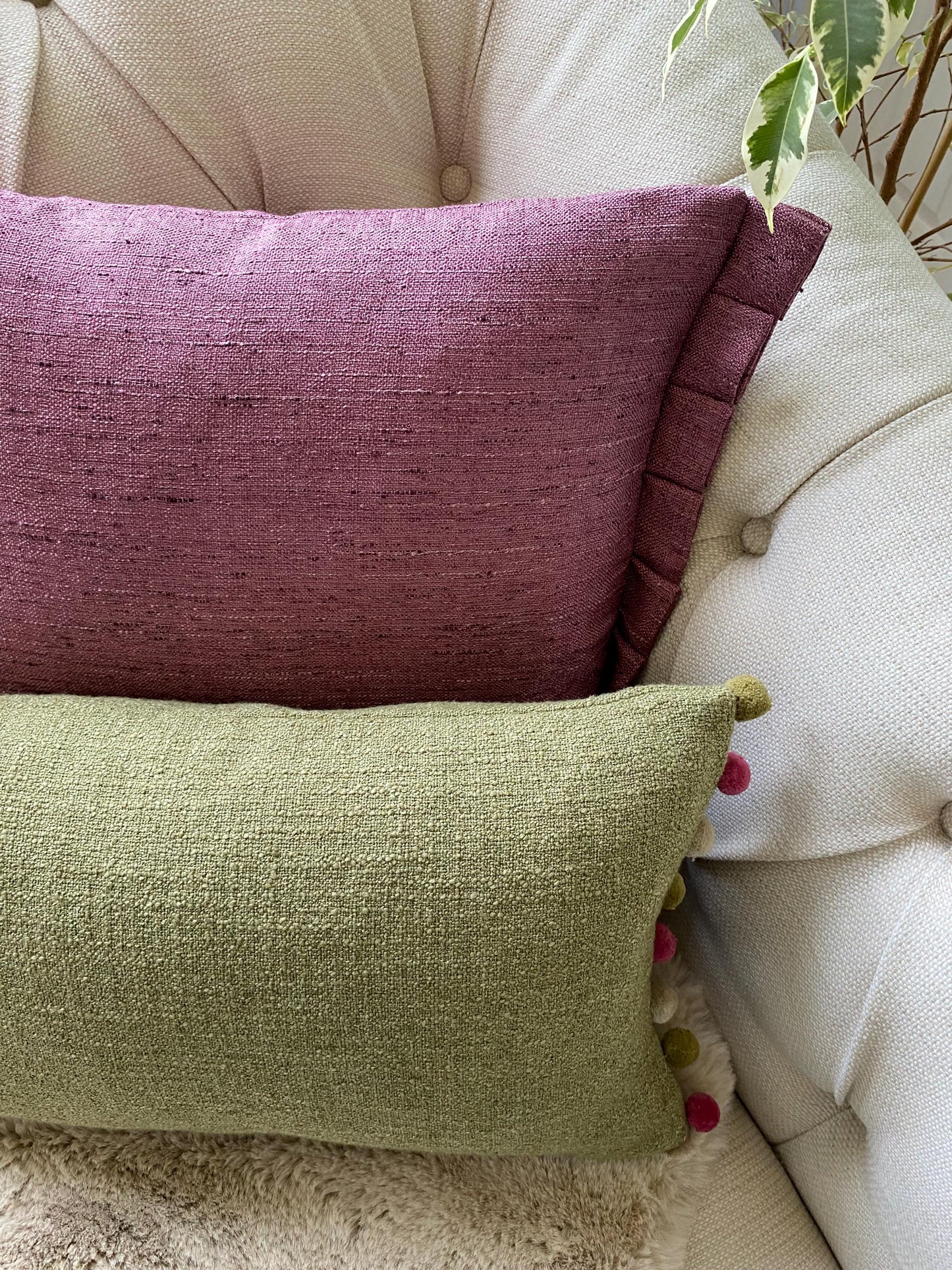 CLAVELL Handmade pink cushion cover with knife pleat detail. UK