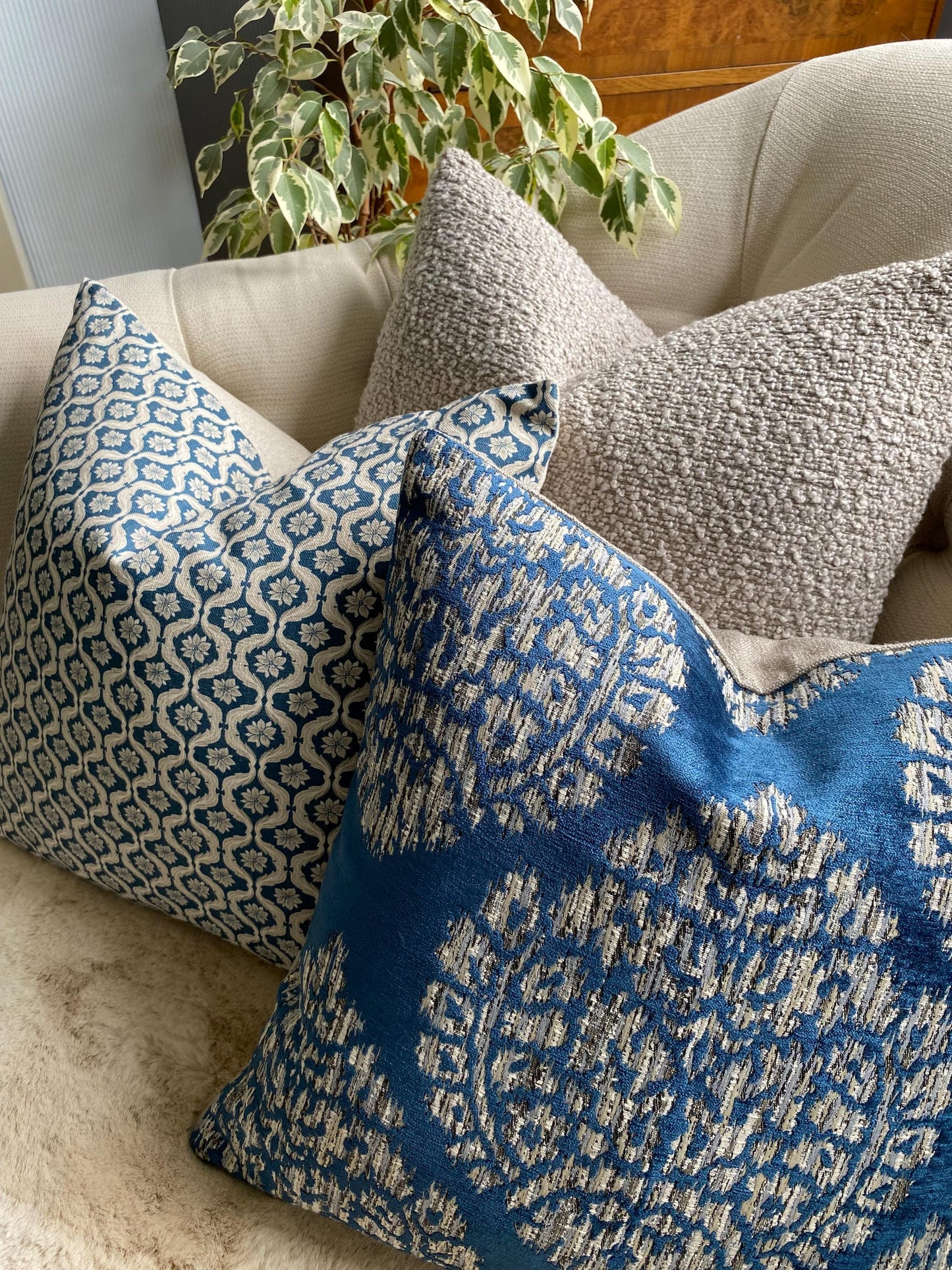 LUCCA - Handmade cushion cover in blue, indigo chenille fabric.