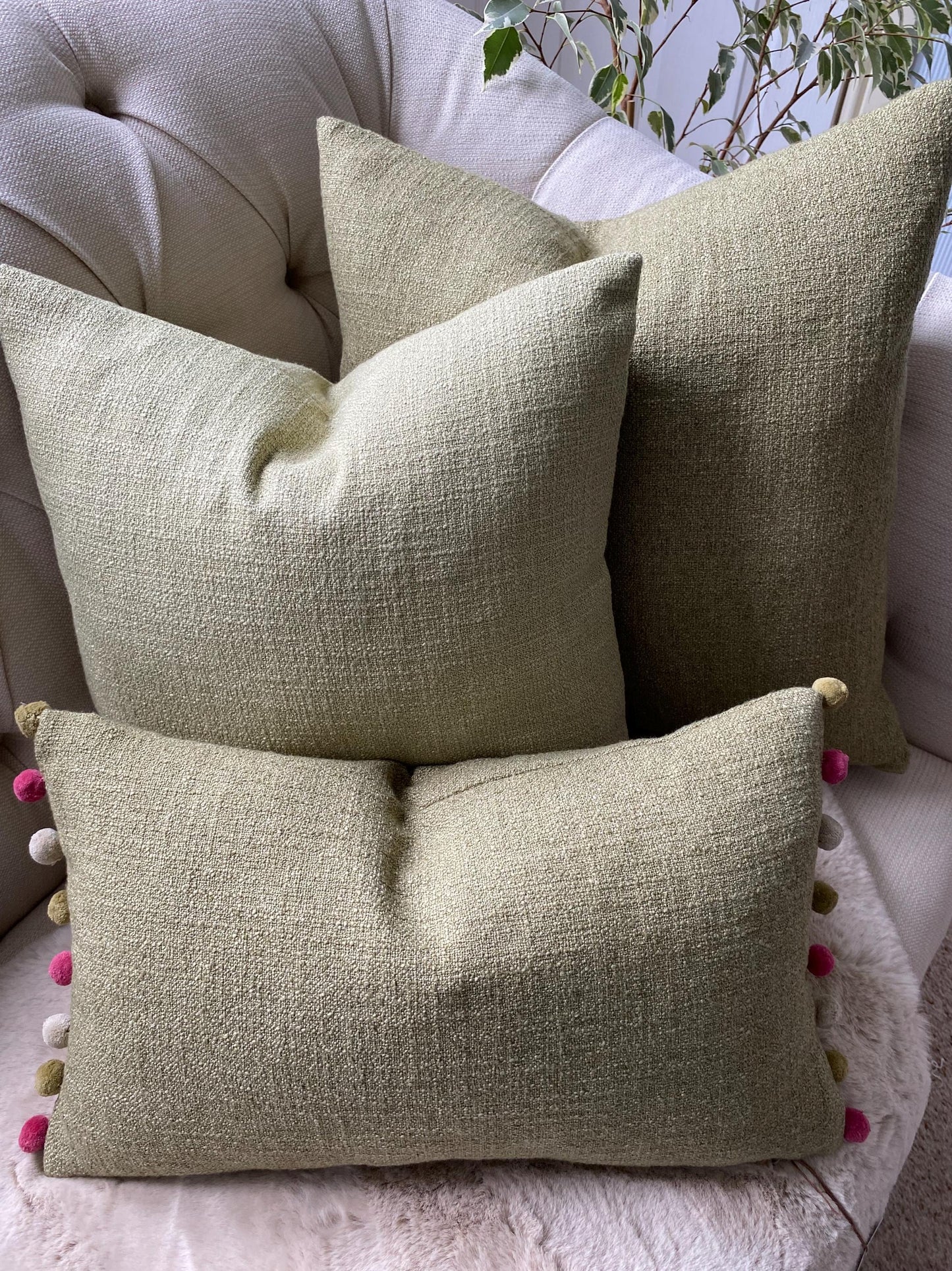 LYRA - Green boucle weave handmade cushion cover.
