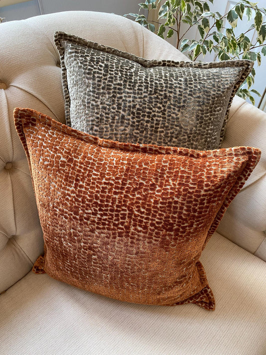 PERLA - Handmade contemporary velvet fabric cushion cover with Oxford Edge