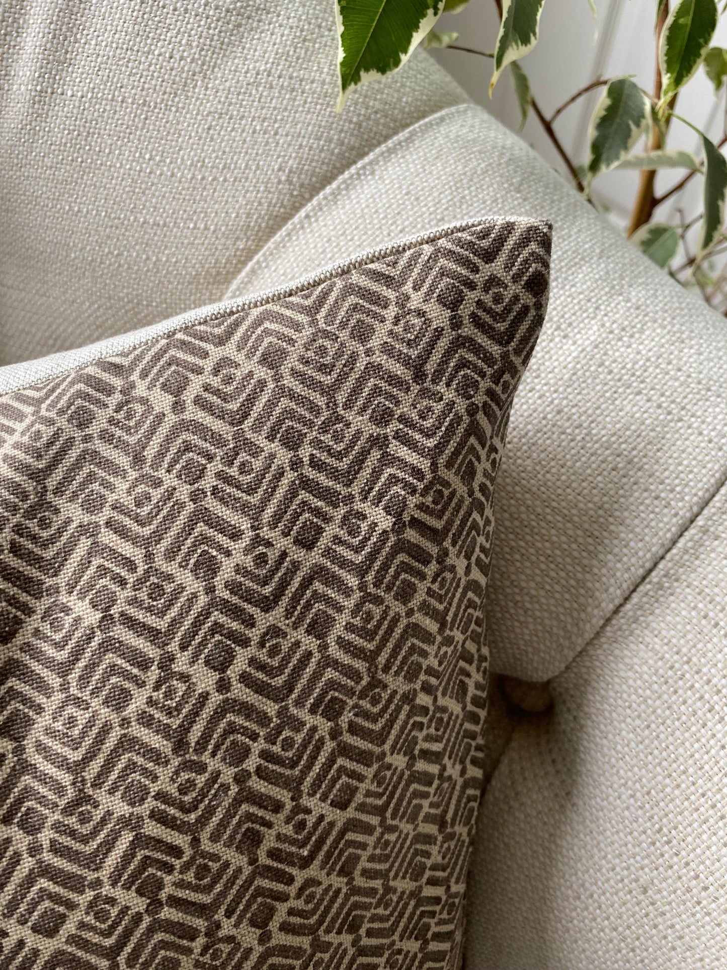 CALOR - Handmade cushion cover in grey, copper or paprika cotton and linen fabric