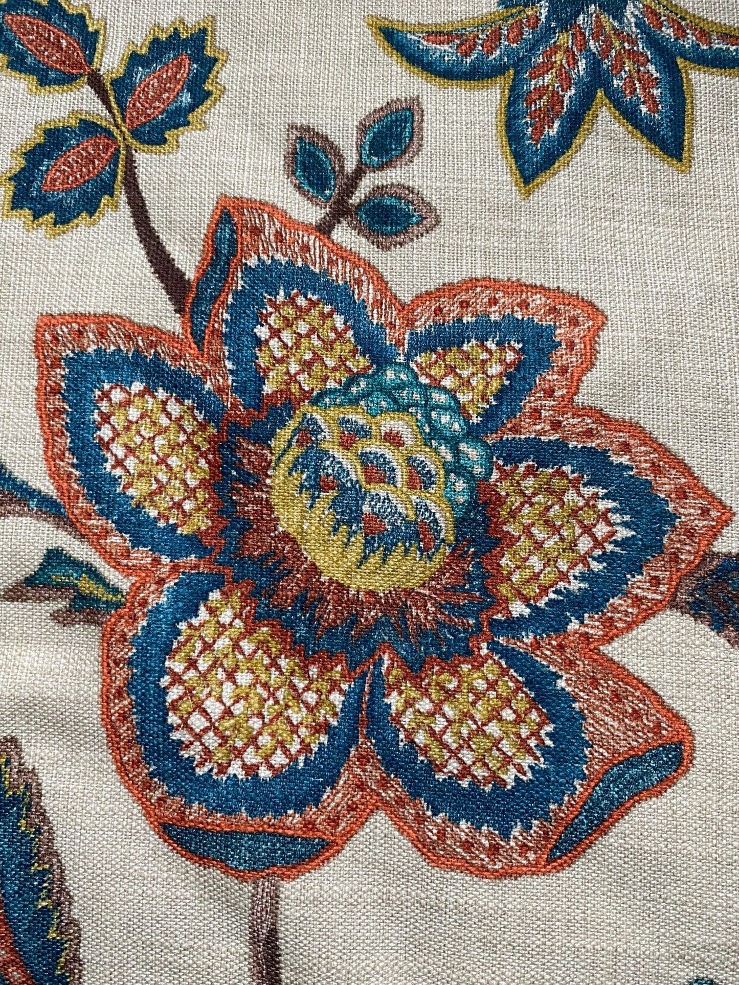 BELIZE - Handmade floral pattern cushion cover with contrasting piping.