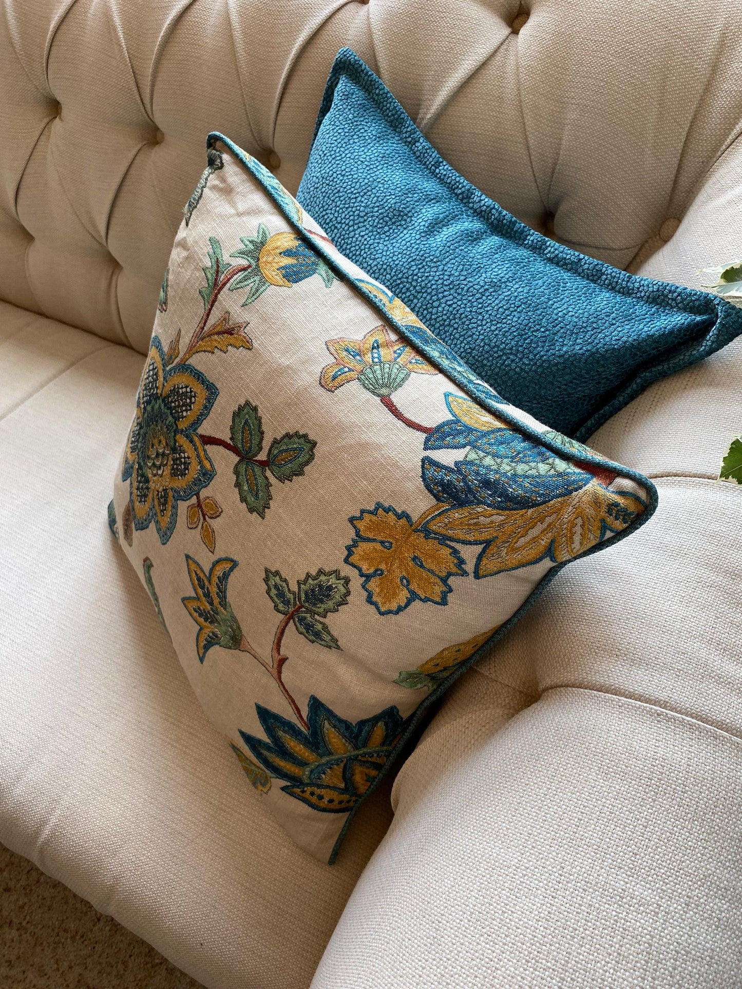 BELIZE - Handmade floral pattern cushion cover with contrasting piping.